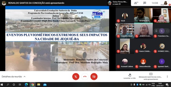 A imagem é uma captura de tela do momento em que Renaildo estava em uma chamada de videoconferência. Na tela, aparece a capa de apresentação da dissertação do mestre, além do avatar (foto de perfil) dos convidados presentes no ato. 