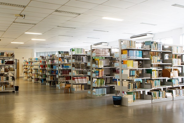 A Biblioteca Universitária do IFBA Jequié inicia suas atividades