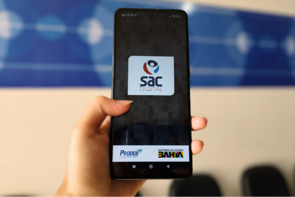 Estudantes da Uesb podem solicitar colação de grau e diploma pelo SAC Digital