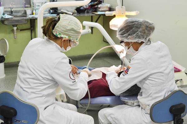 Que profissão é essa? A Odontologia e o cuidado com a Saúde Bucal