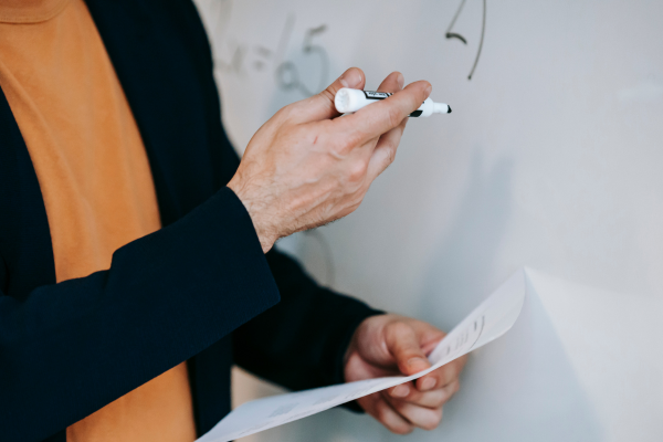 Uesb abre nova seleção para professores visitantes Reda